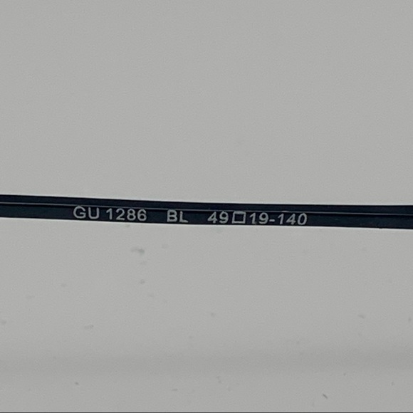 Guess Eyewear Frames - Picture 4 of 9